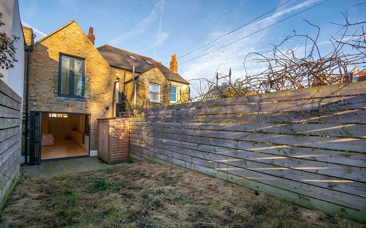 «Καμαρούλα μια σταλιά» πωλείται για... 1 εκατ. δολάρια [εικόνες] | iefimerida.gr 1