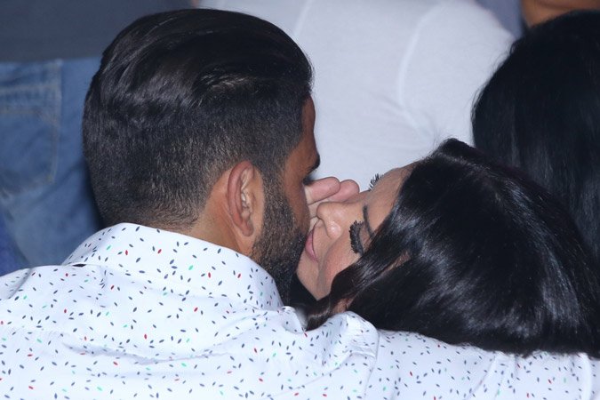  Νίνα Λοτσάρη: «Καυτά» φιλιά με τον νέο έρωτά της [εικόνες]  | iefimerida.gr 2