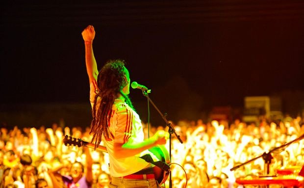  Οι Locomondo κάνουν... live μπαρότσαρκα [εικόνες, βίντεο] | iefimerida.gr 1