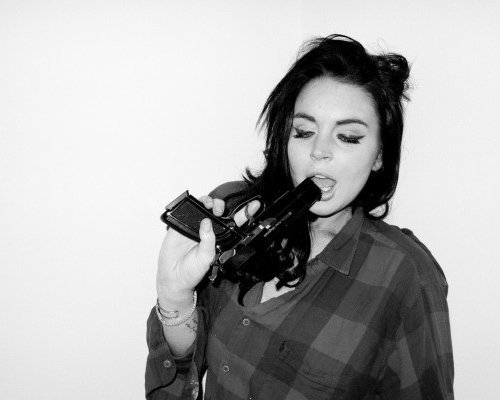 Λόχαν: Με περίστροφο στο στόμα σε δωμάτιο ξενοδοχείου [εικόνες] | iefimerida.gr 5