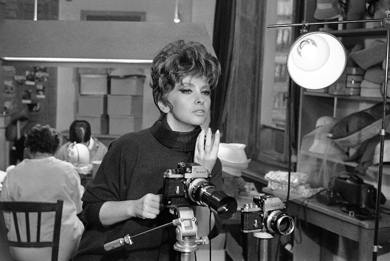 Τζίνα Λολομπριτζίτα: Εχω πέσει θύμα σεξουαλικής κακοποίησης -Η ντίβα εξομολογείται [εικόνες] | iefimerida.gr 0