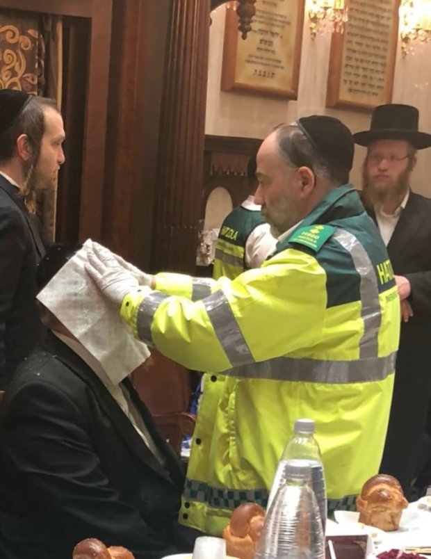 Εκρηξη σε εβραϊκή γιορτή στο βόρειο Λονδίνο- 30 τραυματίες [εικόνες] | iefimerida.gr 2