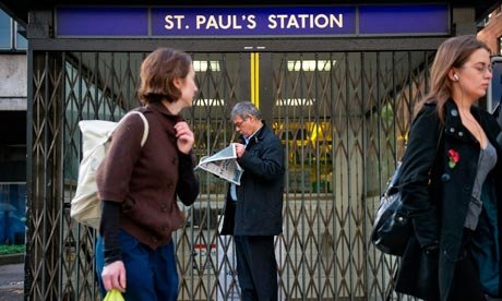 Κυκλοφοριακό χάος στο Λονδίνο, λόγω της απεργίας του υπόγειου σιδηρόδρομου [εικόνες] | iefimerida.gr 4