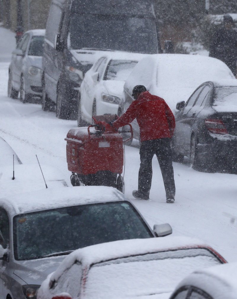 Σε κλοιό χιονιά το Λονδίνο -  «Κόκκινος» συναγερμός από τη μετεωρολογική υπηρεσία [εικόνες] | iefimerida.gr 3