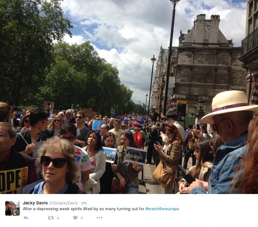 Μεγάλη διαδήλωση κατά του Brexit στο Λονδίνο -«Μένουμε Ευρώπη» είπαν 50.000 διαδηλωτές [εικόνες] | iefimerida.gr 2