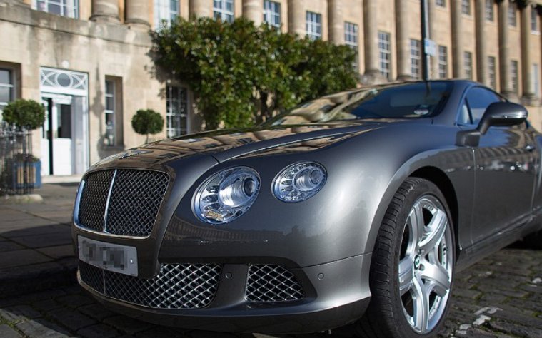 Οι Ρώσοι μεγιστάνες «τελείωσαν», τώρα οι Αφρικανοί κατακτούν το Λονδίνο -Αγοράζουν τα πάντα [εικόνες] | iefimerida.gr 4