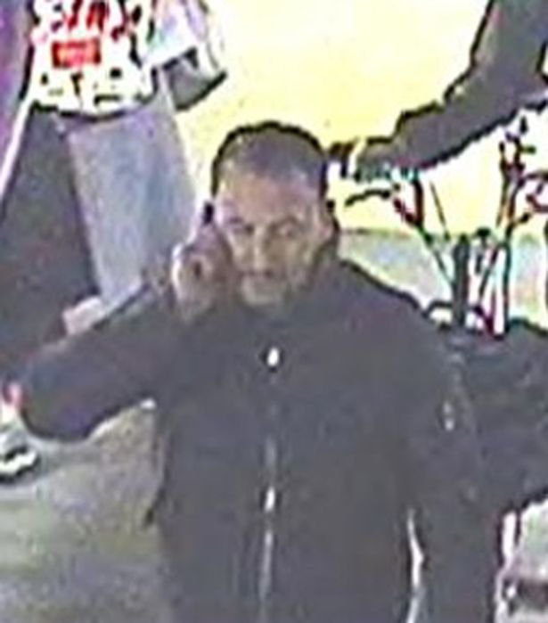 Κινηματογραφική κλοπή στη Βρετανία: Εκλεψαν βαλίτσα από βαγόνι με ρουμπίνια και σμαράγδια  1,12 εκατ. ευρώ [εικόνες] | iefimerida.gr 2