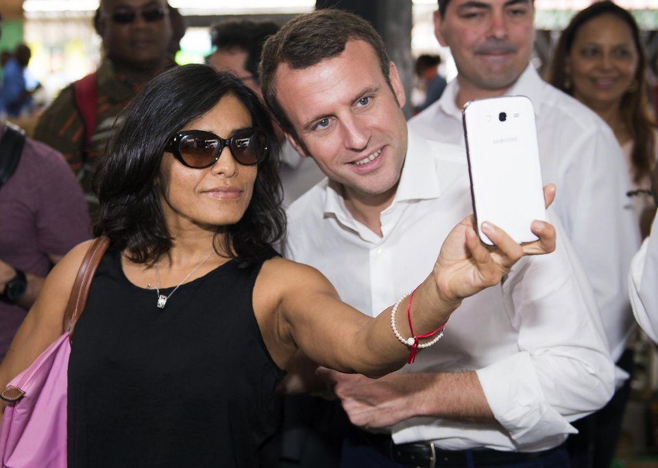 Μελετημένο το look του Μακρόν: Από golden boy έγινε πολύ μοδάτος [εικόνες] | iefimerida.gr 5