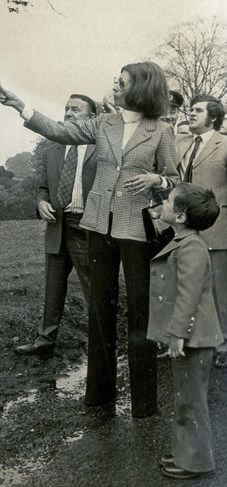 Οταν η Σοφία Λόρεν ξύπνησε με ένα όπλο στο κεφάλι -Η ληστεία, η φυλάκισή της και ο τρελός με το τσεκούρι [εικόνες] | iefimerida.gr 2