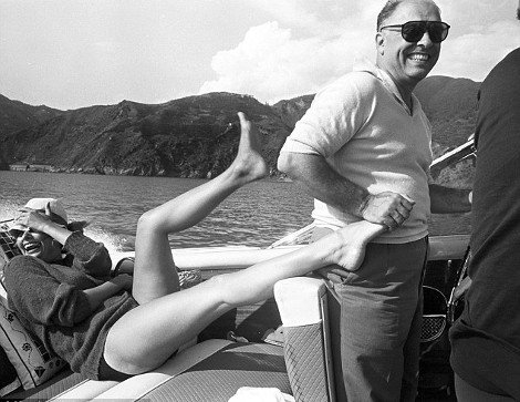 Οταν η Σοφία Λόρεν ξύπνησε με ένα όπλο στο κεφάλι -Η ληστεία, η φυλάκισή της και ο τρελός με το τσεκούρι [εικόνες] | iefimerida.gr 4