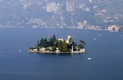 Δέκα νησιά βγαλμένα από τα παραμύθια: Οταν τα κάστρα ξεπροβάλλουν μέσα από το νερό [εικόνες] | iefimerida.gr 23