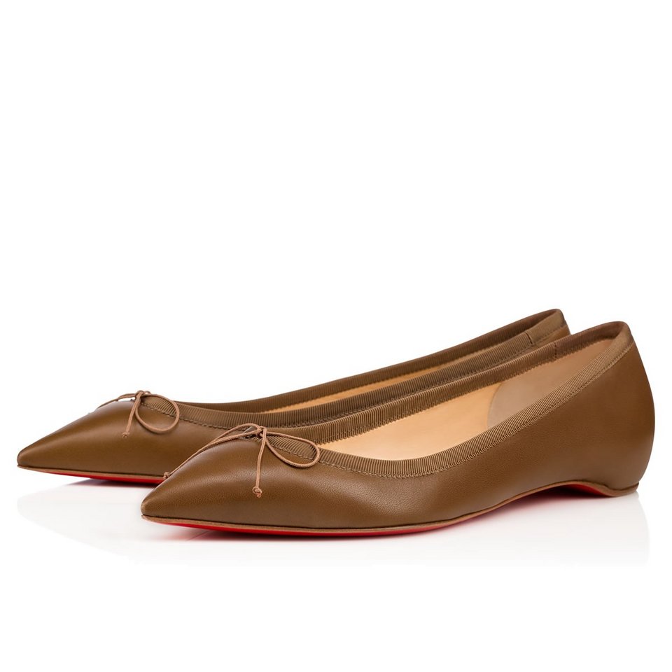 O Louboutin για πρώτη φορά έφτιαξε ίσια παπούτσια -Σικ μπαλαρίνες [εικόνες] | iefimerida.gr 3