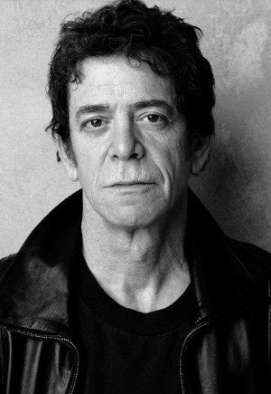 Αποχαιρετώντας τον Lou Reed: Μία μέρα στην Αθήνα μαζί του, ψάχνοντας για σπαθιά κατάνα! | iefimerida.gr 0