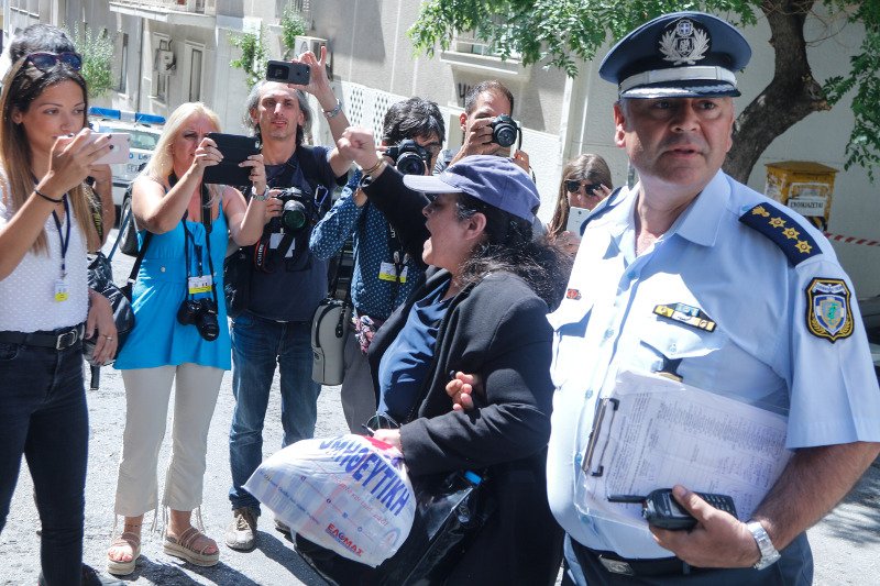 Ξαναχτύπησε η Ελένη Λουκά – Ο Μακρόν το τελευταίο «θύμα»της! [εικόνες & βίντεο]  | iefimerida.gr 3