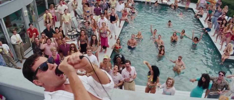 Σοκ από καταγγελία: Τα κεφάλαια για την ταινία «Ο Λύκος της Γουόλ Στριτ» είναι από διαφθορά [εικόνες] | iefimerida.gr 3