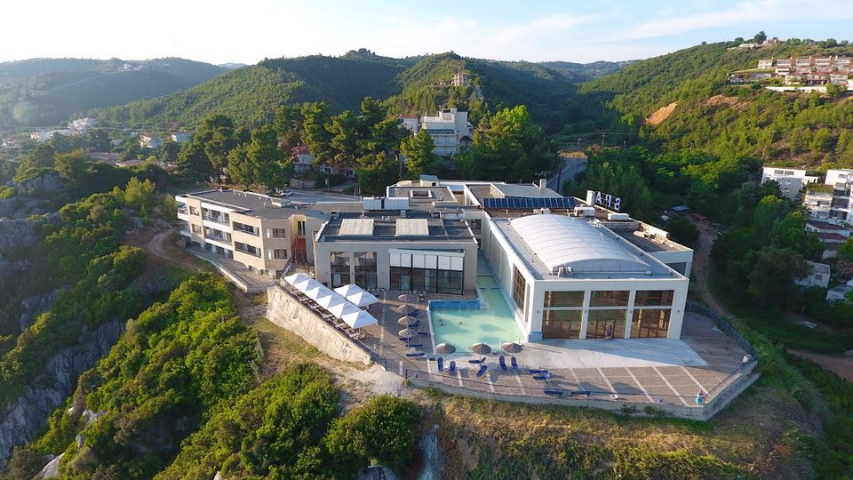 Χαλάρωση στα ευεργετικά φυσικά λουτρά της Χαλκιδικής -Πολυτελές σπα με 6 ευρώ [εικόνες]  | iefimerida.gr 2