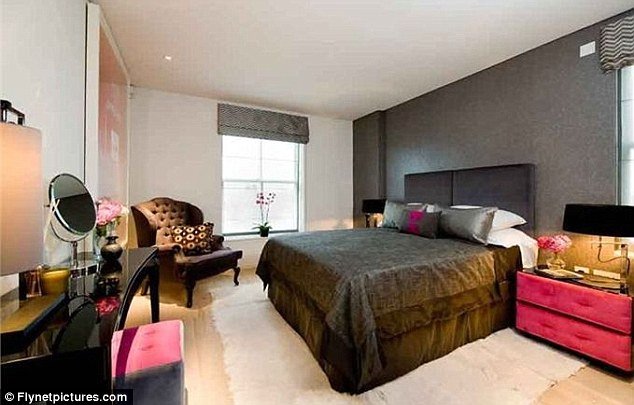 Ρόμπερτ Πάτινσον και Κρίστεν Στιούαρντ βρήκαν την ερωτική τους φωλιά [εικόνες] | iefimerida.gr 0