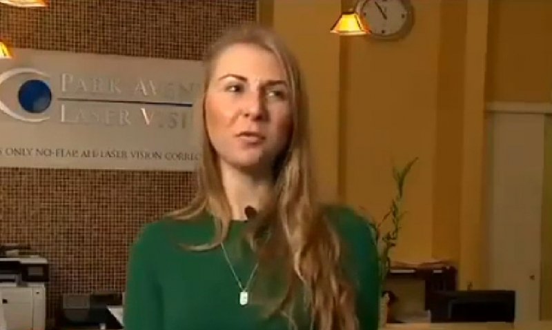 Ανατριχιαστική μόδα που προκαλεί αντιδράσεις-Ερχεται το piercing στο ...μάτι [εικόνες] | iefimerida.gr 1