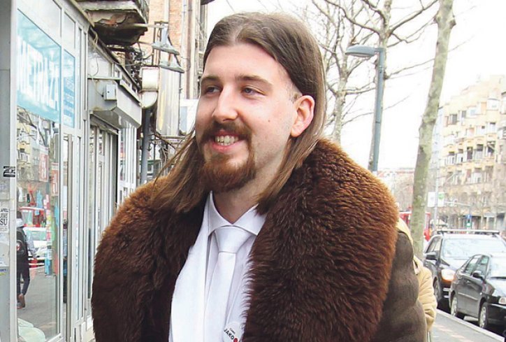 Προεδρικές εκλογές στη Σερβία, την Κυριακή -Ο 25χρονος υποψήφιος με τα μαλλιά σαμουράι [εικόνες] | iefimerida.gr 2