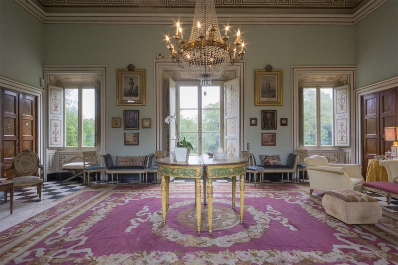 Μια μπαρόκ ιταλική βίλα του 18ου αιώνα μπορεί να γίνει δική σου –Ηταν της αδελφής του Ναπολέοντα [εικόνες] | iefimerida.gr 1