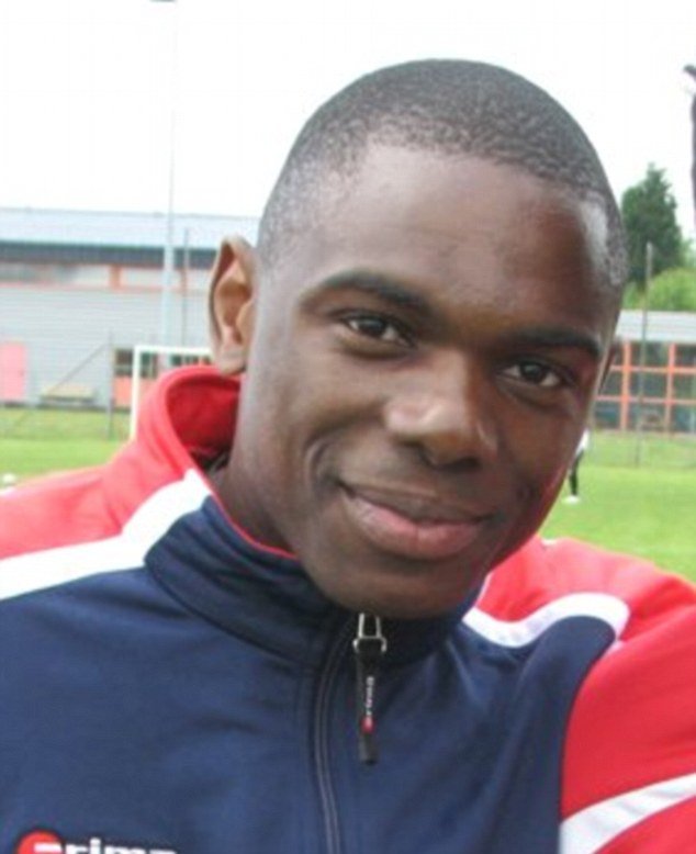 Ο «ήρωας» του Παρισιού - Εχασε τη ζωή του προσπαθώντας να σώσει μια άγνωστη γυναίκα [εικόνες] | iefimerida.gr 1