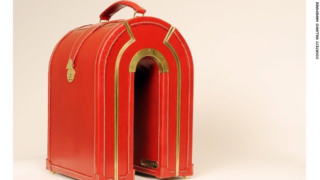 Τα 12 πιο περιττά αξεσουάρ ταξιδιού -Αντικείμενα που κανείς δεν ήξερε ότι χρειάζεται, μέχρι να τα δει [εικόνες] | iefimerida.gr 6