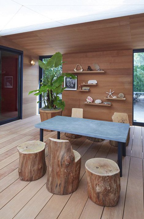 «Το σπίτι δίπλα στο νερό» -Η μίνιμαλ, ξύλινη κατοικία που σχεδιάστηκε 80 χρόνια πριν και χτίστηκε τώρα δια χειρός Louis Vuitton [εικόνες] | iefimerida.gr 5