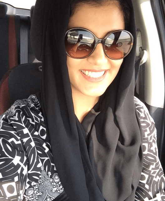 Σαουδική Αραβία: Φυλάκισαν αυτές τις δύο νεαρές γυναίκες γιατί οδηγούσαν αυτοκίνητο [εικόνες] | iefimerida.gr 0