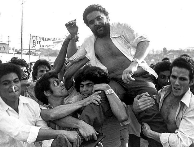 Τι δουλειά έκαναν οι μεγάλοι πολιτικοί της εποχής μας πριν γίνουν... πολιτικοί [εικόνες] | iefimerida.gr 5