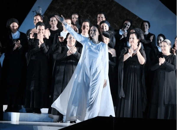 Facebook και twitter παραληρούν για μια παράσταση στο Ηρώδειο: Ολο και περισσότεροι γράφουν πως ήταν εκεί και είδαν τον Οθέλλο της Λυρικής [εικόνες] | iefimerida.gr 0