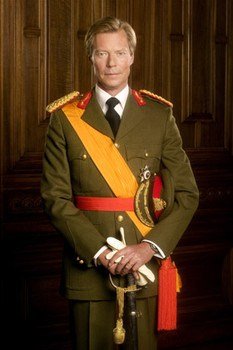 Ιδού οι πιο καλογυμνασμένοι πολιτικοί ηγέτες -Οι ...κοιλιακοί κάτω από τα αυστηρά κοστούμια [εικόνες] | iefimerida.gr 6