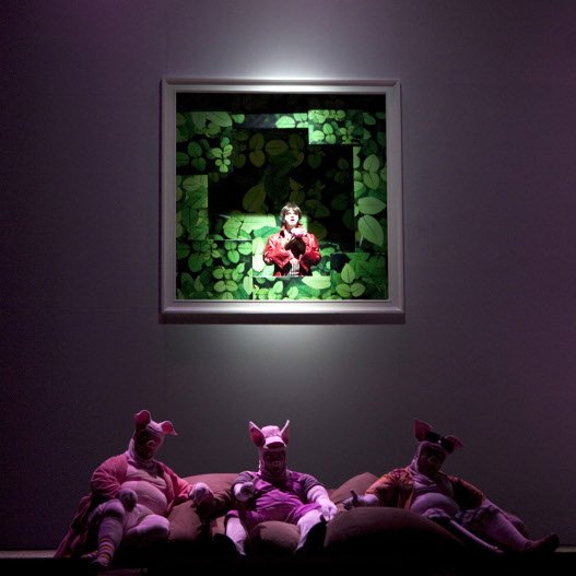 Προσοχή! Ο Πρίγκιπας λερώνει στη Λυρική [viral βίντεο] | iefimerida.gr 4