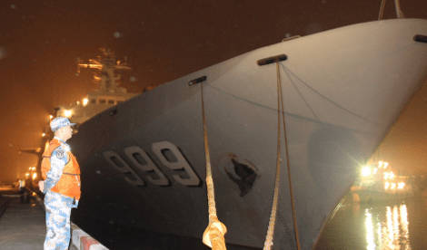 Αναζητώντας τη μοιραία πτήση της Malaysia Airlines: 40 πλοία και 34 αεροσκάφη χτενίζουν τη θάλασσα στο νότιο Βιετνάμ [εικόνες] | iefimerida.gr 7