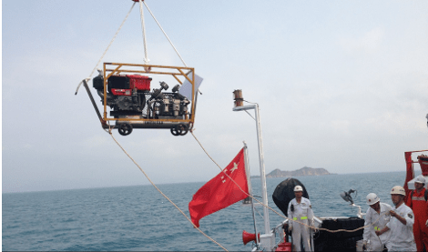 Αναζητώντας τη μοιραία πτήση της Malaysia Airlines: 40 πλοία και 34 αεροσκάφη χτενίζουν τη θάλασσα στο νότιο Βιετνάμ [εικόνες] | iefimerida.gr 8