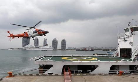 Αναζητώντας τη μοιραία πτήση της Malaysia Airlines: 40 πλοία και 34 αεροσκάφη χτενίζουν τη θάλασσα στο νότιο Βιετνάμ [εικόνες] | iefimerida.gr 10