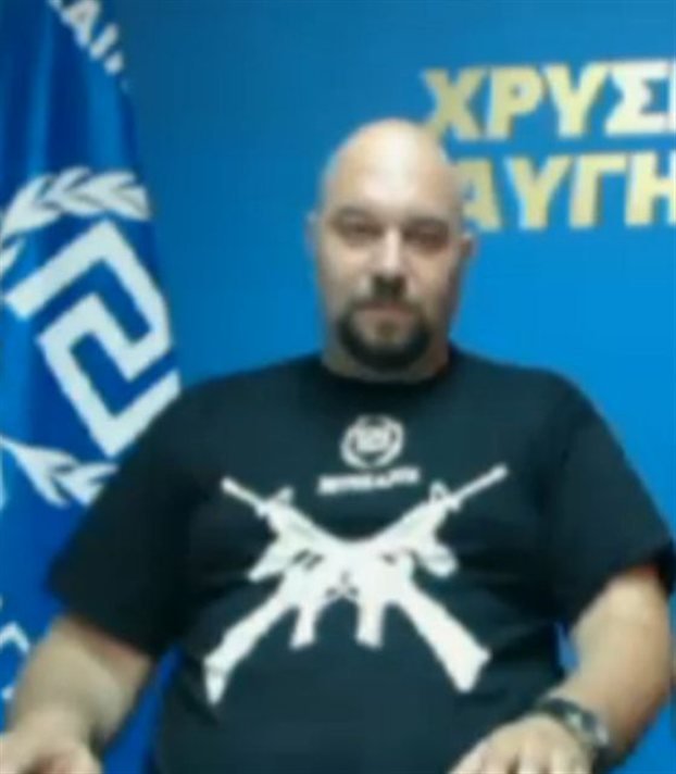 Παραλήρημα Κασιδιάρη και Παναγιώταρου για αλλοδαπούς «ντελιβεράδες» και μπλουζάκια από τα οποία θησαυρίζουν [εικόνα] | iefimerida.gr 0