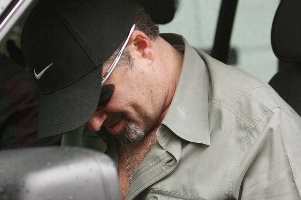 Ο Τζορτζ Μάικλ σε κλινική αποτοξίνωσης – Κάπνιζε 25 τσιγαριλίκια την ημέρα [εικόνες]  | iefimerida.gr 1