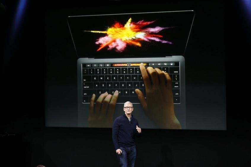 Η Apple κυκλοφόρησε τα νέα της laptop -Γιατί είναι κατά 830 ευρώ ακριβότερα από τα προηγούμενα [εικόνες] | iefimerida.gr 3