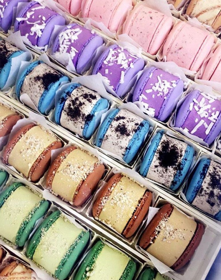 Μακαρόν και παγωτό μαζί- Η νέα μανία που έχει ξετρελάνει τους πάντες [εικόνες]  | iefimerida.gr 5