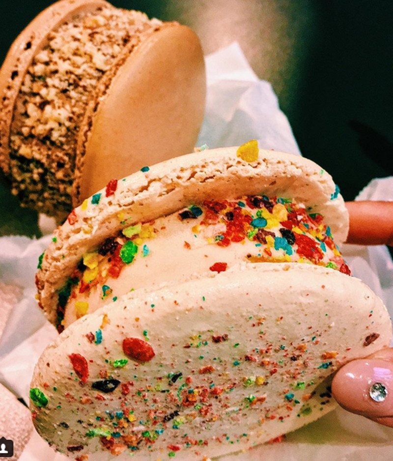 Μακαρόν και παγωτό μαζί- Η νέα μανία που έχει ξετρελάνει τους πάντες [εικόνες]  | iefimerida.gr 2