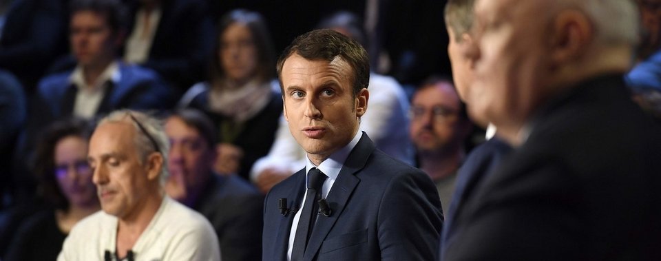 Το προφίλ του Εμμανουέλ Μακρόν: Φαβορί να γίνει ο νεότερος πρόεδρος Γαλλίας, μετά τον Ναπολέοντα [εικόνες] | iefimerida.gr 1
