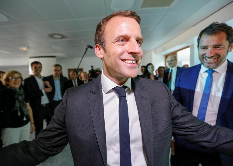 Το προφίλ του Εμμανουέλ Μακρόν: Φαβορί να γίνει ο νεότερος πρόεδρος Γαλλίας, μετά τον Ναπολέοντα [εικόνες] | iefimerida.gr 2