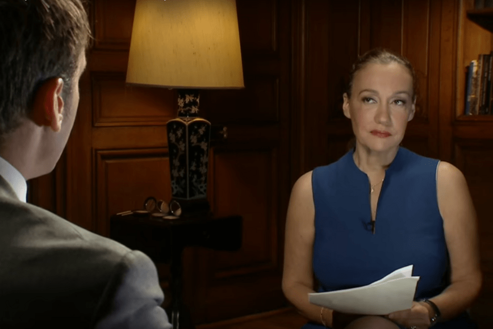 Τι ζήτησε δημοσιογράφος στον Εμανουέλ Μακρόν και την έδιωξε [εικόνες] | iefimerida.gr 1