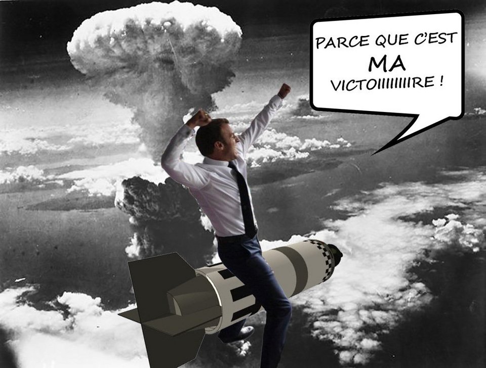 Το Twitter λάτρεψε τον πανηγυρισμό του Μακρόν για το Μουντιάλ [εικόνες] | iefimerida.gr 10