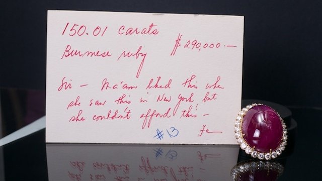 Η θρυλική συλλογή κοσμημάτων της Ιμέλντα Μάρκος, της καλλονής συζύγου ενός δικτάτορα [εικόνες] | iefimerida.gr 22