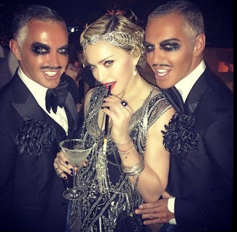 Χλιδή, κιτς, εκκεντρικές παρουσίες και μια Κέιτ Μος εκτός ορίων: Τι συνέβη στο πάρτι γενεθλίων της Μαντόνα [εικόνες] | iefimerida.gr 5