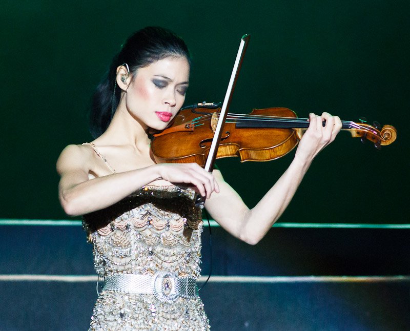 Οι τρελές απαιτήσεις της Βανέσα Μέι για να παίξει στο Ηρώδειο -Τα αιθέρια έλαια, οι παιόνιες και η λιμουζίνα [εικόνες] | iefimerida.gr 5