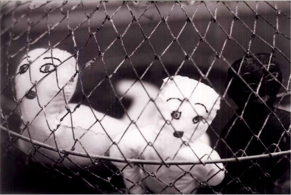 Κρατούμενες των φυλακών Θήβας φτιάχνουν κούκλες και τις εκθέτουν [εικόνες] | iefimerida.gr 0