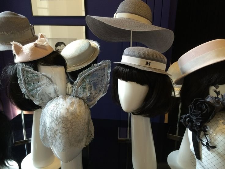 Γιατί φοράμε καπέλα; Είναι ένα σύμβολο status ή αξεσουάρ μόδας; [εικόνες] | iefimerida.gr 1