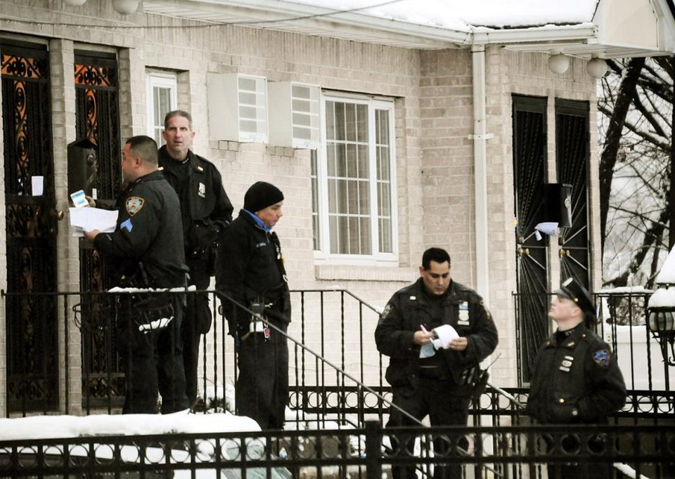 Συγκλονίζει η 12χρονη που πυροβολήθηκε στο κεφάλι από τον πατέρα της και κατάφερε να καλέσει την αστυνομία [εικόνες] | iefimerida.gr 3